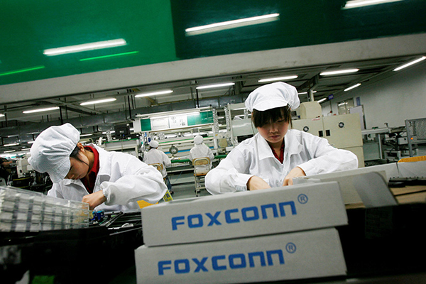 Die größte IPhone-Fabrik der Welt in Zhengzhou beeilt sich, erneut einzustellen, um der hohen Nachfrage gerecht zu werden